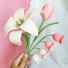Load image into Gallery viewer, Lily Flower Bouquet Crochet Patterns