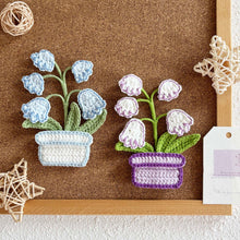 Load image into Gallery viewer, Flat Lily-of-the-Valley Pot Crochet Pattern