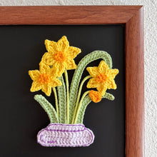 Load image into Gallery viewer, Flat Daffodils Vase Crochet Pattern