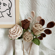 Load image into Gallery viewer, Rose Flower Bouquet Crochet Patterns