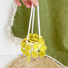 Load image into Gallery viewer, Tiny Pothos Monstera Crochet Pattern