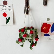 Load image into Gallery viewer, String of Roses Crochet Pattern