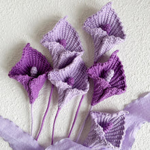 Load image into Gallery viewer, Calla Lily Crochet Pattern