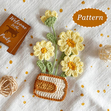 Load image into Gallery viewer, Flat Daisy Vase Crochet Pattern