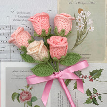 Load image into Gallery viewer, Rose Crochet Kit Pink