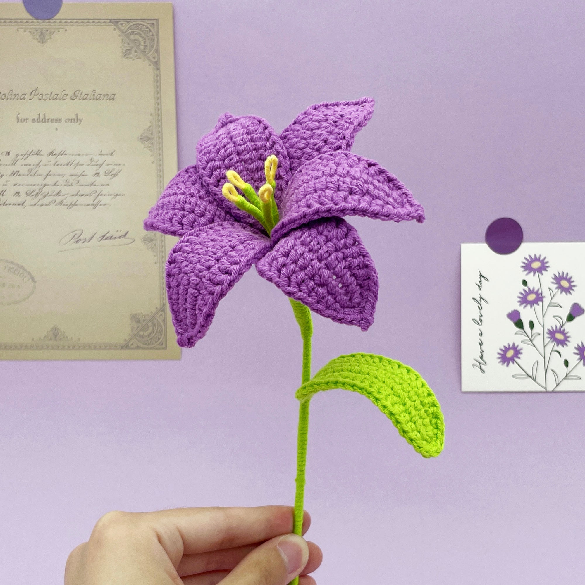 Small Lily with Vase Crochet Pattern – Lily's Lyric