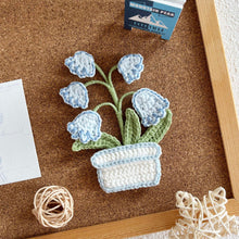 Load image into Gallery viewer, Flat Lily-of-the-Valley Pot Crochet Pattern
