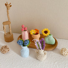 Load image into Gallery viewer, Tiny Flower Vases Crochet Pattern
