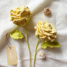 Load image into Gallery viewer, Lafite Rose Crochet Pattern
