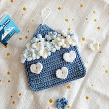 Load image into Gallery viewer, Daisy Envelope Crochet Pattern
