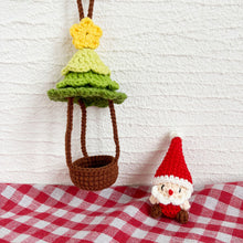 Load image into Gallery viewer, Christmas Pendant Crochet Pattern
