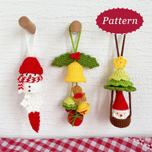 Load image into Gallery viewer, Christmas Pendant Crochet Pattern
