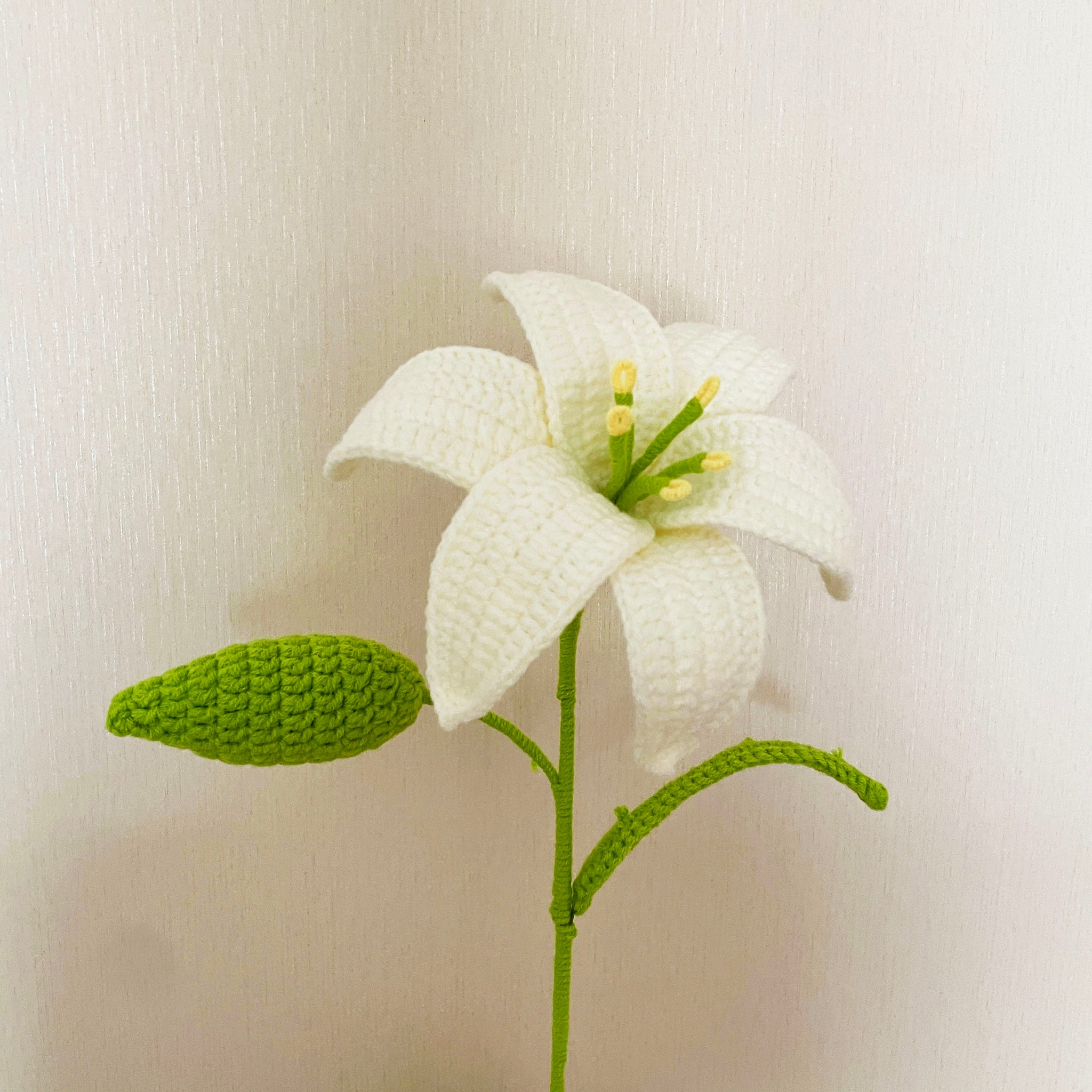 white lily crochet pattern Lily Flower Crochet Pattern – Lily's Lyric