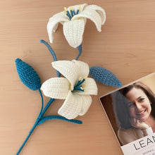 Load image into Gallery viewer, Lily Flower Crochet Pattern
