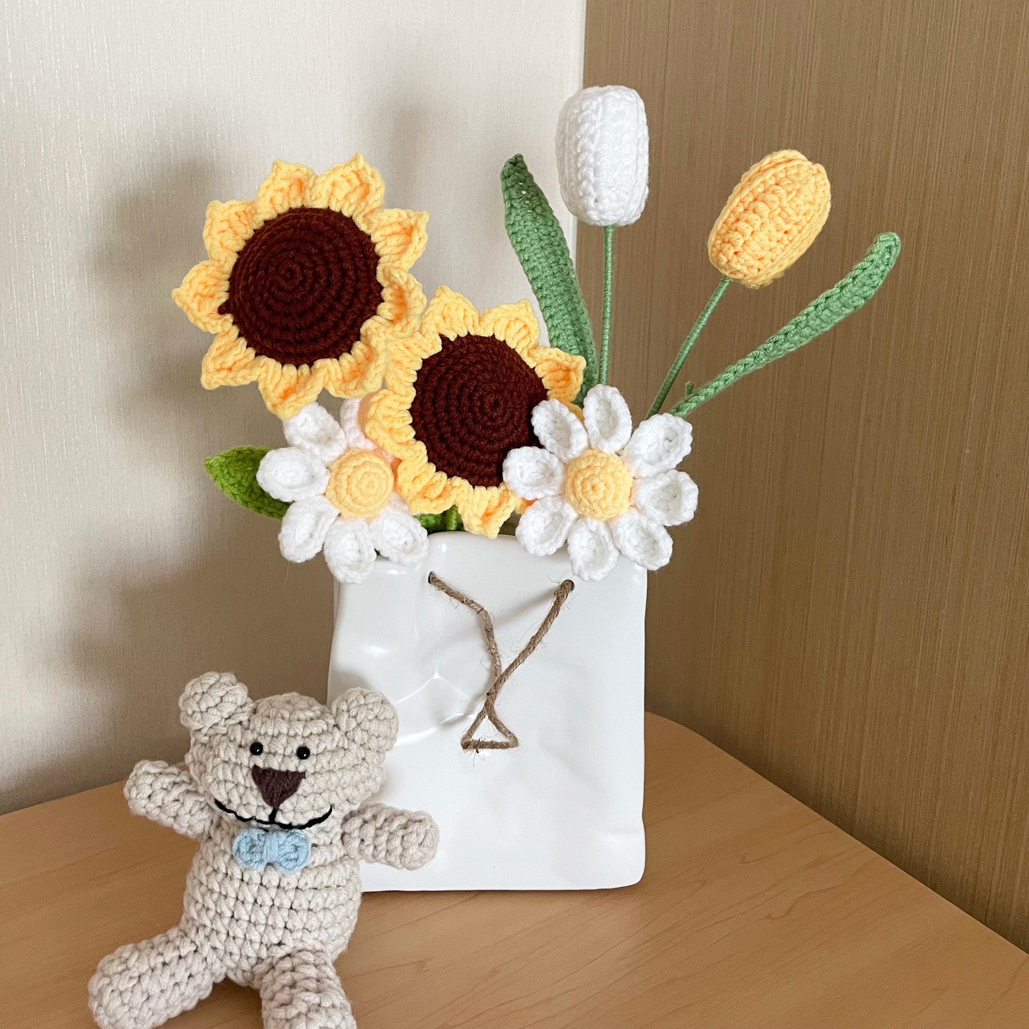 Sunflower & Daisy Flower Crochet Kit – Lily's Lyric